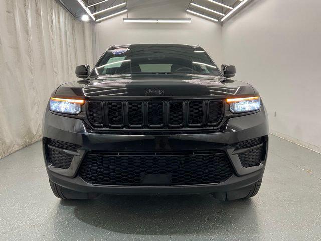 2025 Jeep Grand Cherokee Altitude 4x4