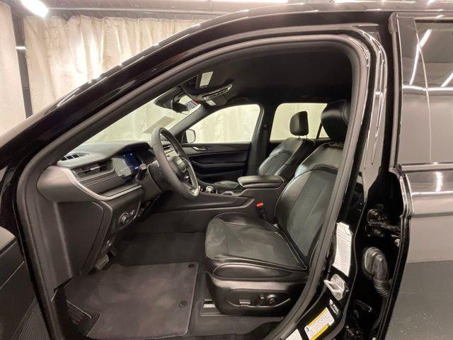 2025 Jeep Grand Cherokee Altitude 4x4
