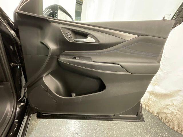 2025 Buick NV Sport Touring FWD