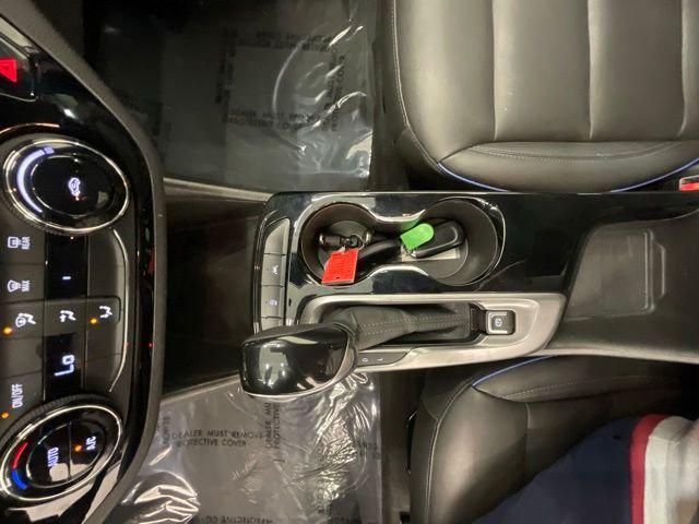 2025 Buick NV Sport Touring FWD