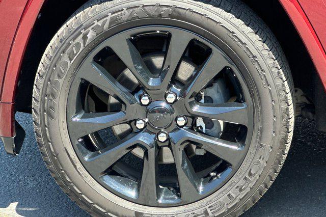 2019 Jeep Grand Cherokee Altitude 4x2