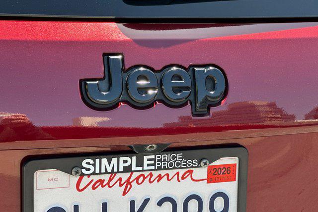 2019 Jeep Grand Cherokee Altitude 4x2