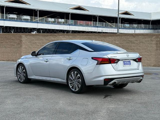 2023 Nissan Altima SL FWD