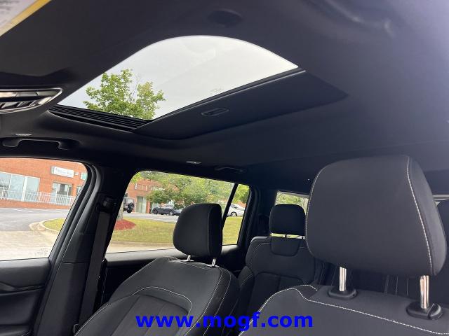 2024 Jeep Grand Cherokee L Laredo X 4x4