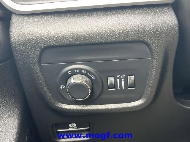 2024 Jeep Grand Cherokee L Laredo X 4x4
