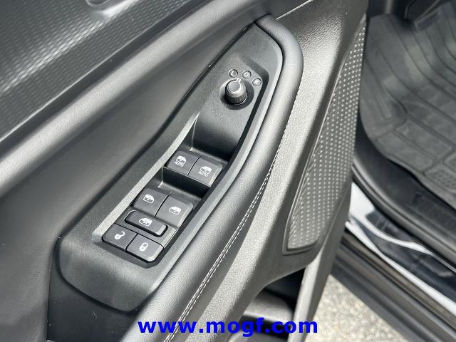 2024 Jeep Grand Cherokee L Laredo X 4x4