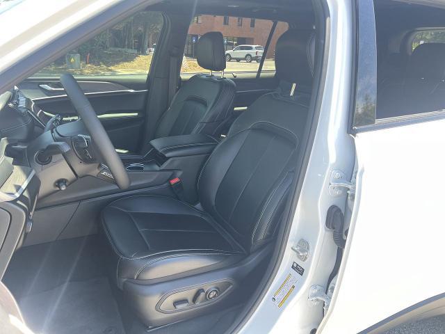 2025 Jeep Grand Cherokee L Limited 4x4