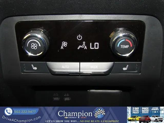 2024 Chevrolet Traverse AWD RS