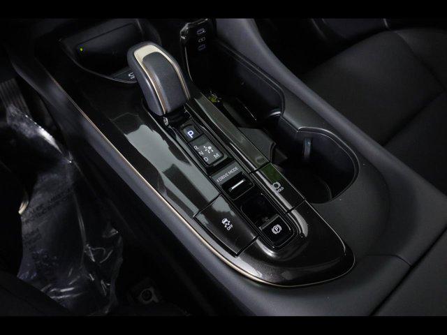 2024 Toyota Crown Platinum