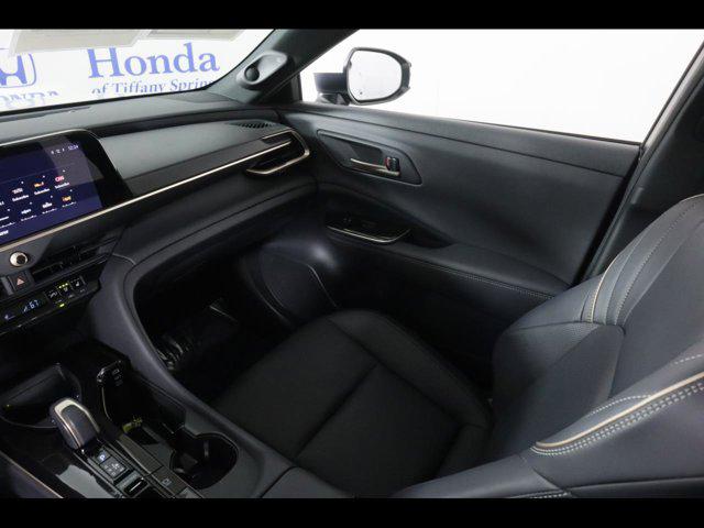2024 Toyota Crown Platinum