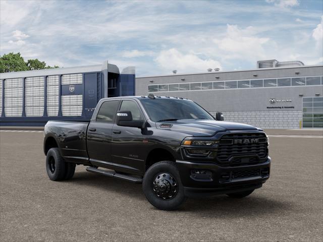 2026 RAM 3500 RAM 3500 BIG HORN CREW CAB 4X4 8 BOX