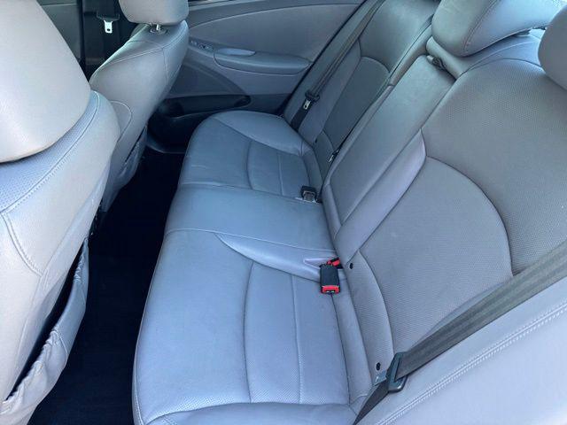 2012 Hyundai Sonata Hybrid Base
