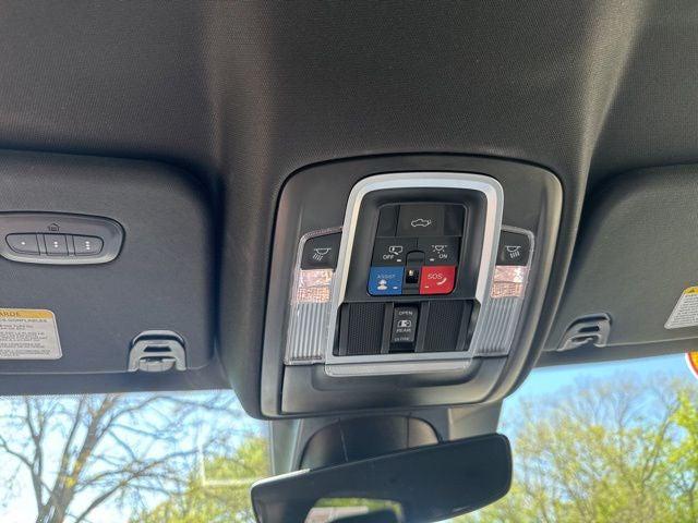 2023 Ram 1500 Laramie Crew Cab 4x4 5'7" Box