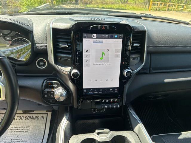 2023 Ram 1500 Laramie Crew Cab 4x4 5'7" Box