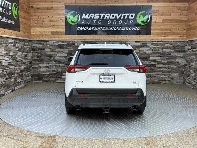 2022 Toyota RAV4 XLE