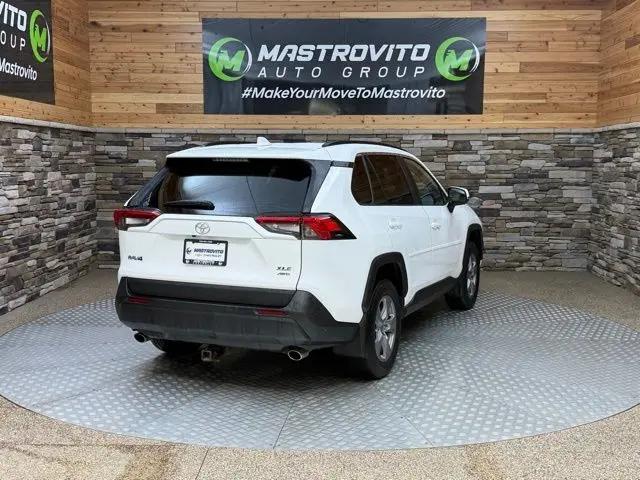 2022 Toyota RAV4 XLE