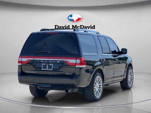2015 Lincoln Navigator Base