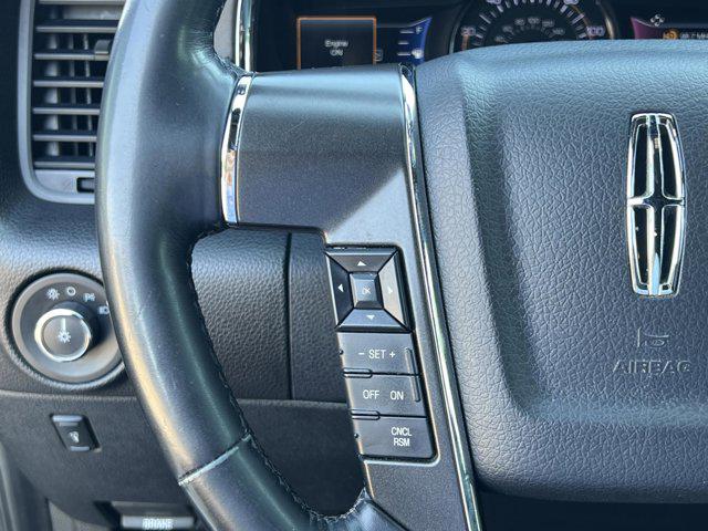 2015 Lincoln Navigator Base