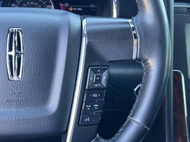 2015 Lincoln Navigator Base