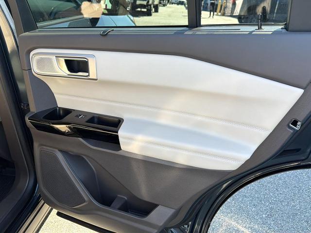 2023 Ford Explorer Platinum