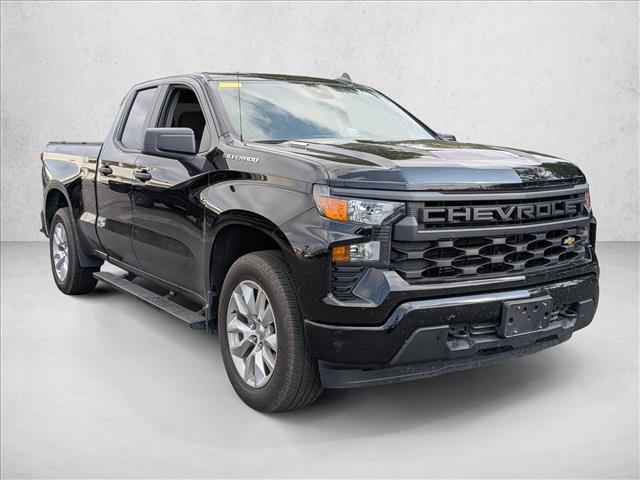 2025 Chevrolet Silverado 1500 4WD Double Cab Standard Bed Custom