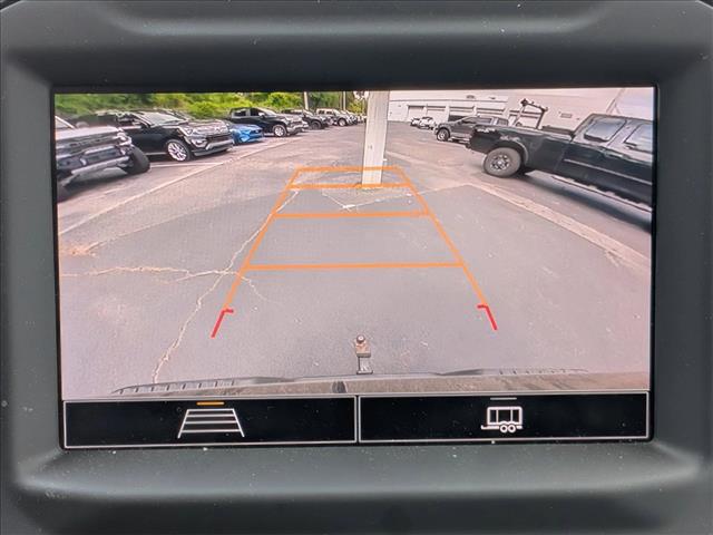 2025 Chevrolet Silverado 1500 4WD Double Cab Standard Bed Custom
