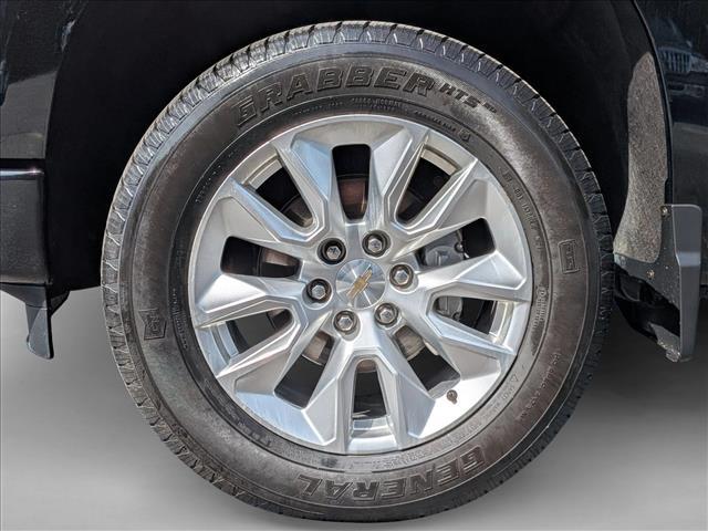 2025 Chevrolet Silverado 1500 4WD Double Cab Standard Bed Custom
