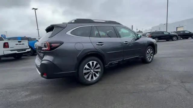 2025 Subaru Outback Touring