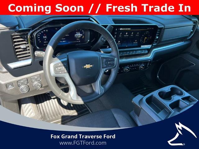 2026 Chevrolet Silverado 1500 4WD Crew Cab Standard Bed LT