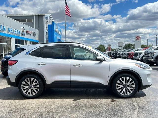 2020 Ford Escape Titanium Hybrid
