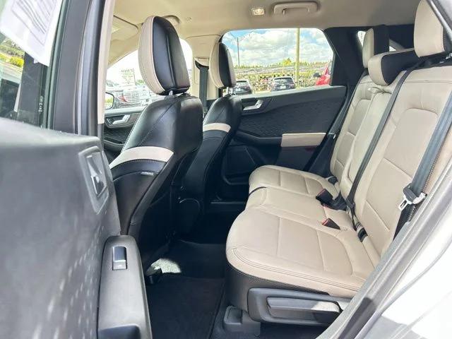 2020 Ford Escape Titanium Hybrid