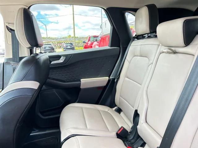 2020 Ford Escape Titanium Hybrid