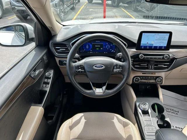 2020 Ford Escape Titanium Hybrid