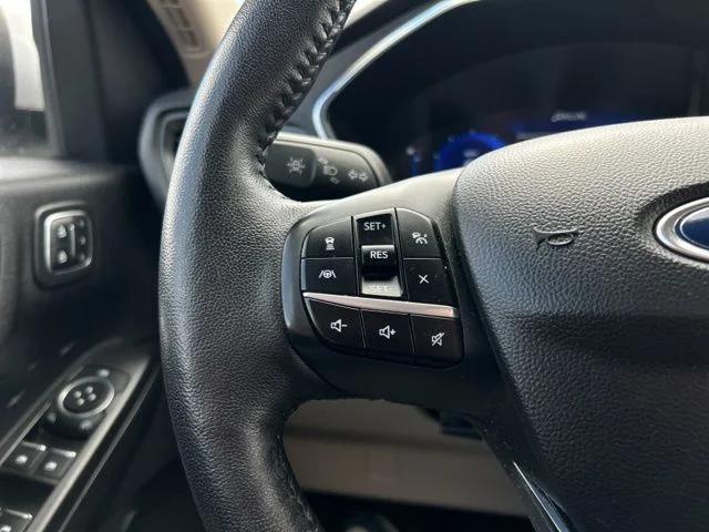 2020 Ford Escape Titanium Hybrid