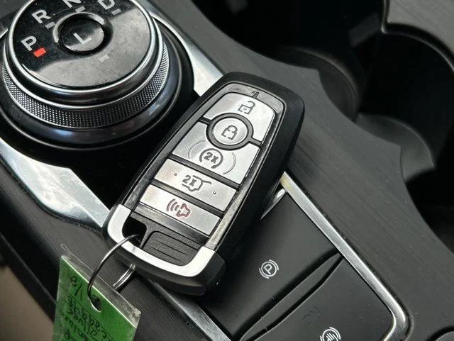2020 Ford Escape Titanium Hybrid