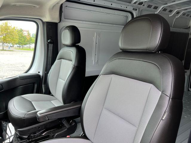 2026 Ram ProMaster 2500 Cargo Van Tradesman High Roof 159" WB w/Pass Seat