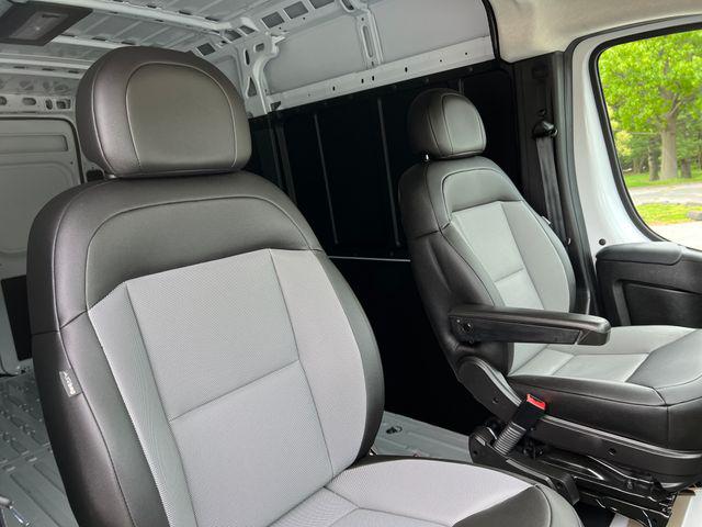 2026 Ram ProMaster 2500 Cargo Van Tradesman High Roof 159" WB w/Pass Seat