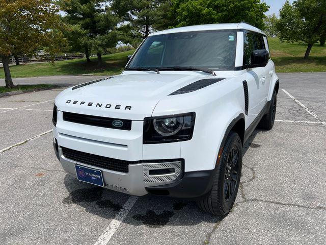 2025 Land Rover Defender 110 P300