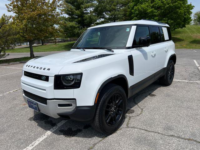 2025 Land Rover Defender 110 P300