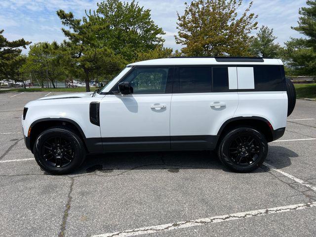 2025 Land Rover Defender 110 P300