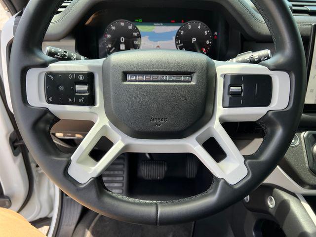 2025 Land Rover Defender 110 P300