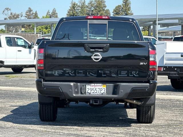 2022 Nissan Frontier Crew Cab SV 4x2