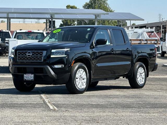 2022 Nissan Frontier Crew Cab SV 4x2