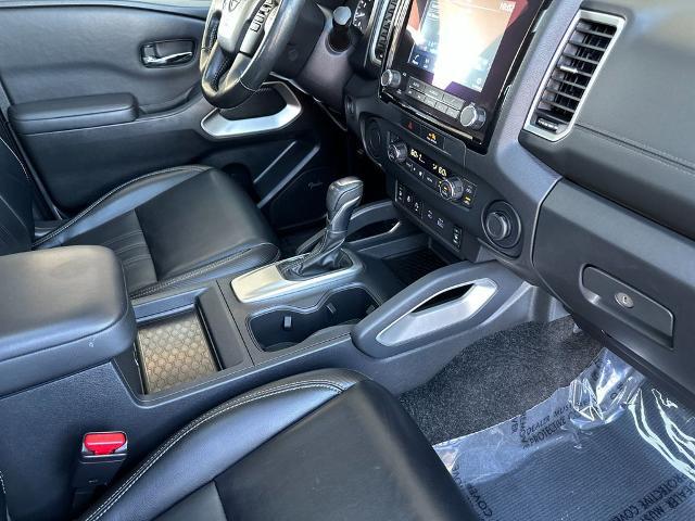 2022 Nissan Frontier Crew Cab SV 4x2