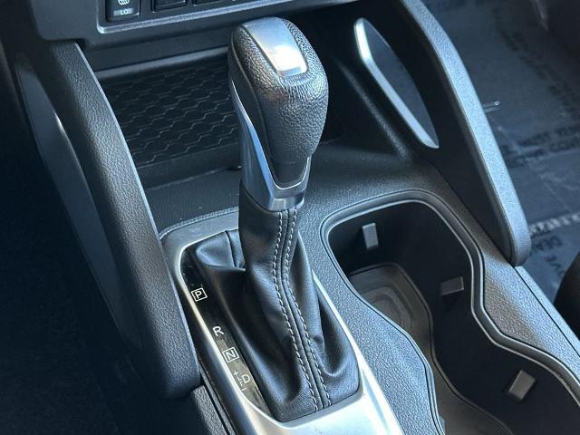 2022 Nissan Frontier Crew Cab SV 4x2