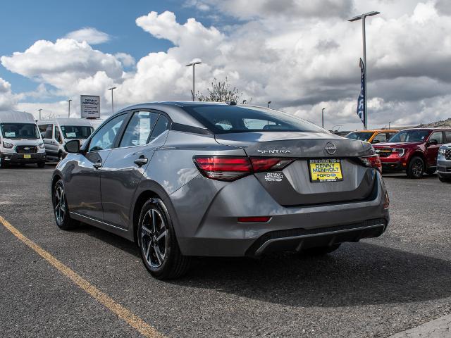 2024 Nissan Sentra SV Xtronic CVT