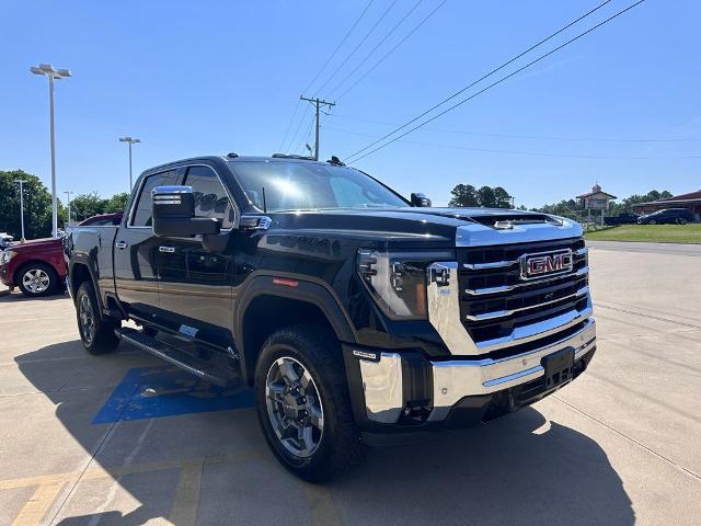 2025 GMC Sierra 2500HD 4WD Crew Cab Standard Bed SLT