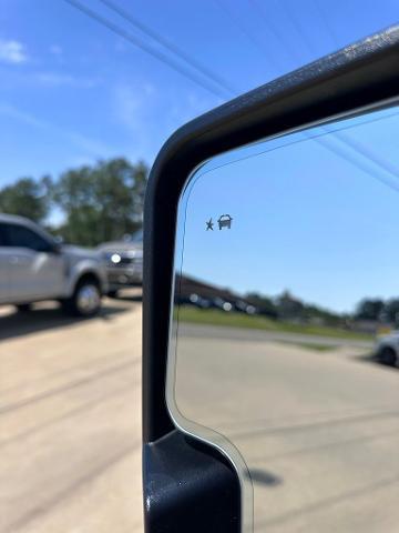 2025 GMC Sierra 2500HD 4WD Crew Cab Standard Bed SLT