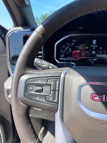 2025 GMC Sierra 2500HD 4WD Crew Cab Standard Bed SLT