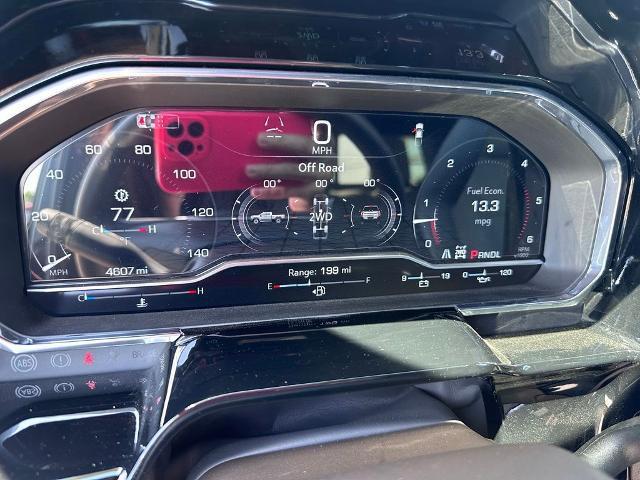 2025 GMC Sierra 2500HD 4WD Crew Cab Standard Bed SLT